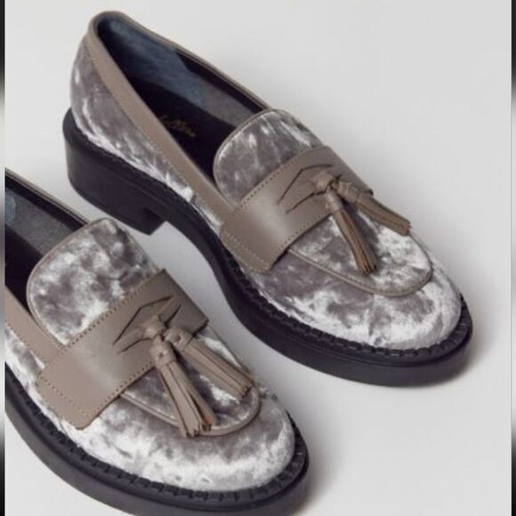 Seychelles new In Box, platform leather, velvet gray loafers size  7 - Picture 2 of 7
